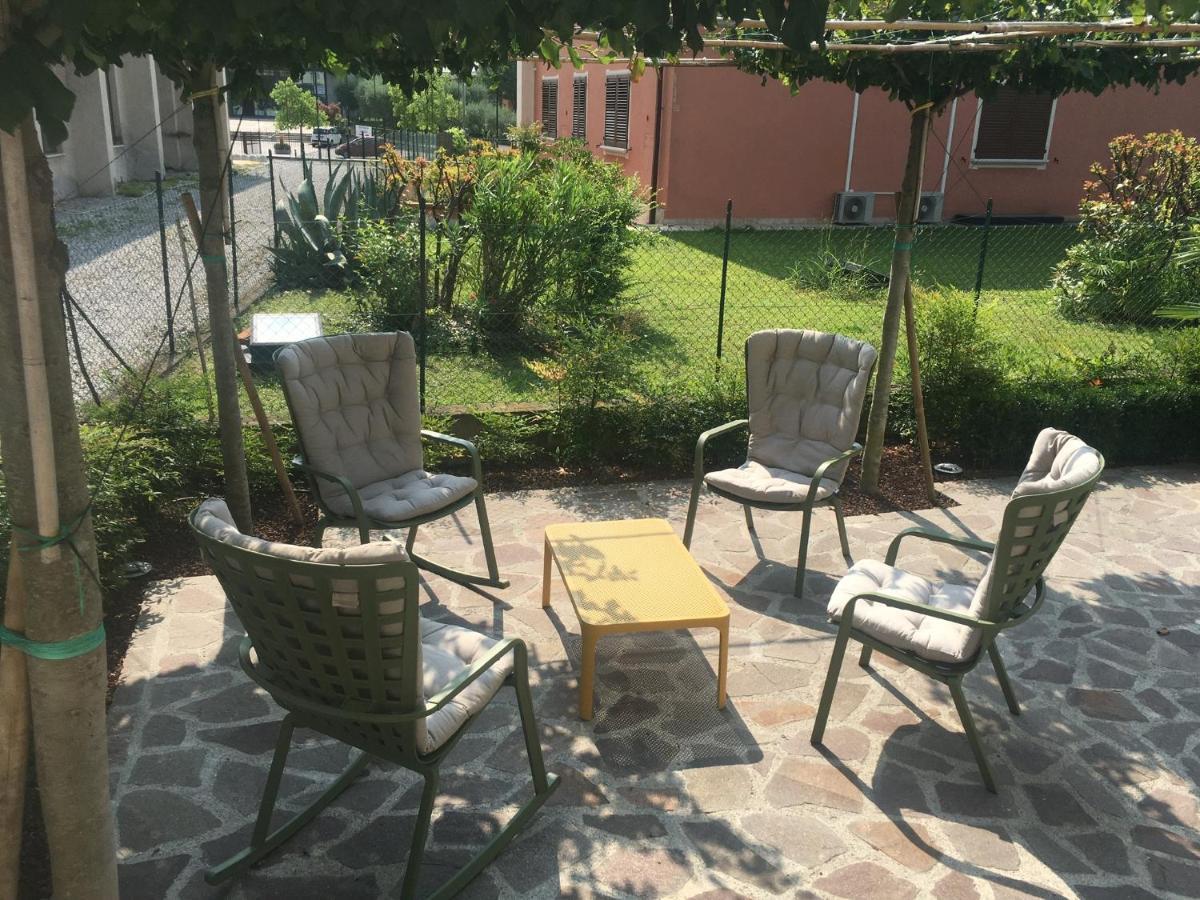 Celeste'S House Villa Rivoltella del Garda Exterior photo